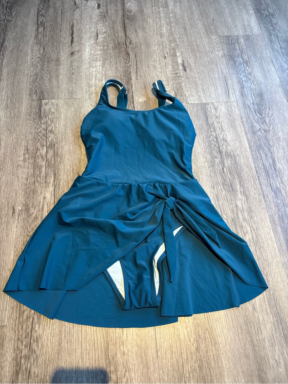 NWT Women’s Cupshe One Piece Swimsuit XS